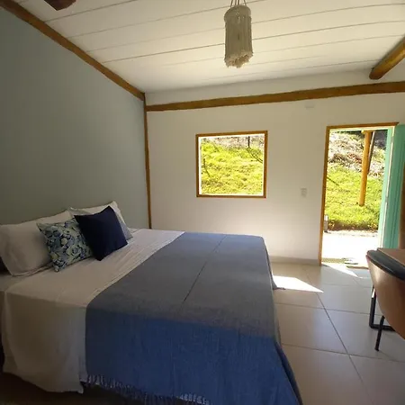 Suites Manjuba Praia De Sta Tereza, 800M Da Vila Ilhabela Exterior photo