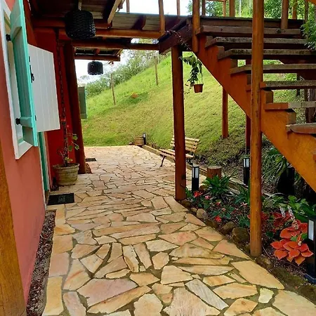 Suites Manjuba Praia De Sta Tereza, 800M Da Vila Ilhabela Exterior photo