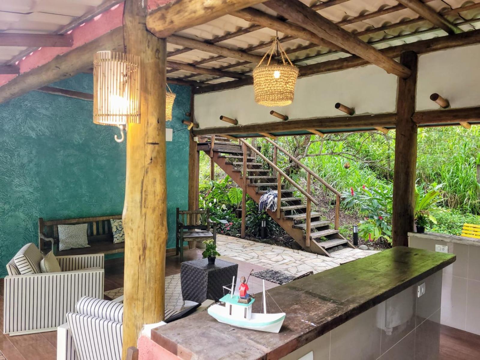 Manjuba De Sta Tereza, 800m Da * Ilhabela